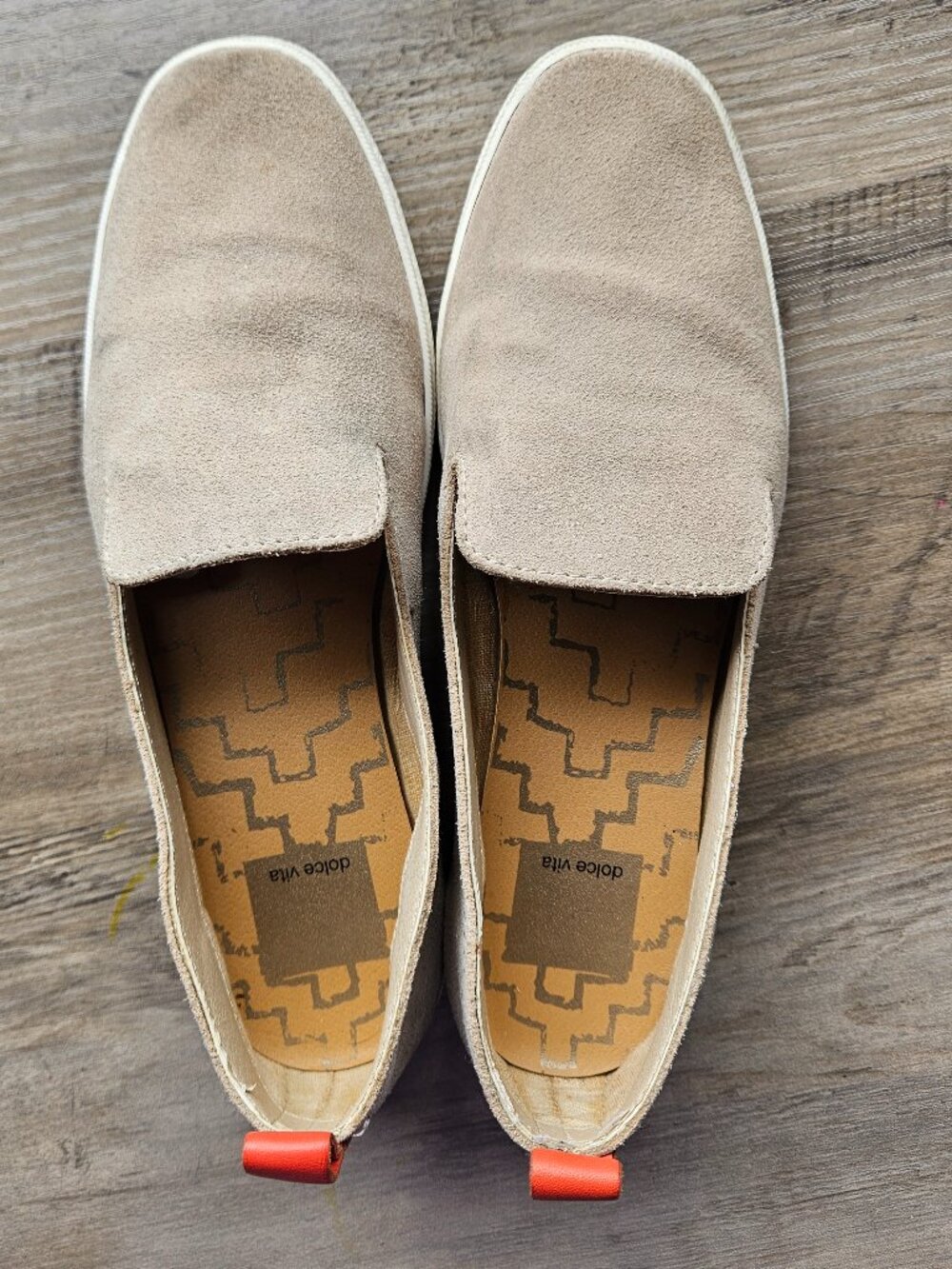 Shoe - Picture 1 of 5